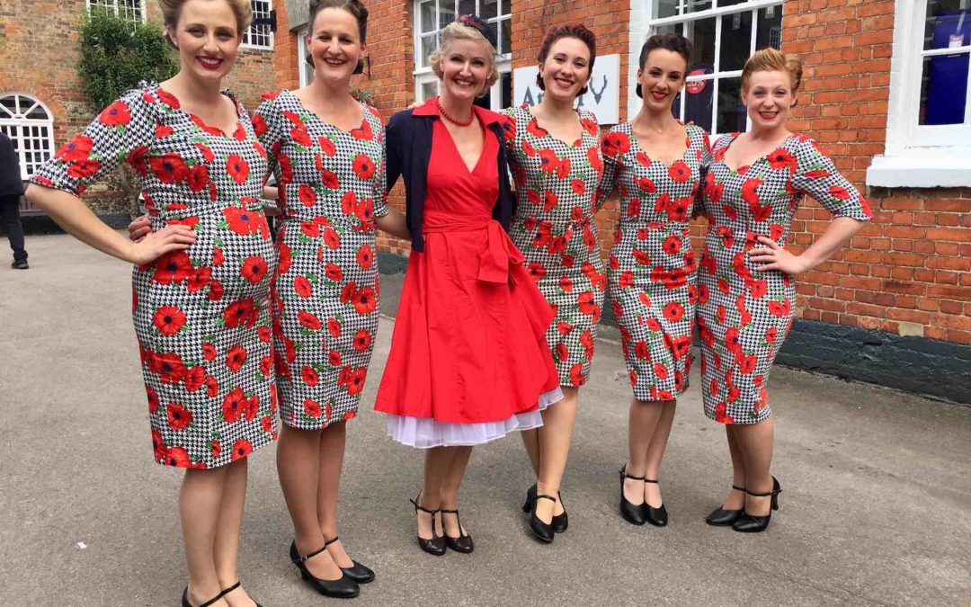 Lyndsay moon wiltshire singer with the D Day Darlings