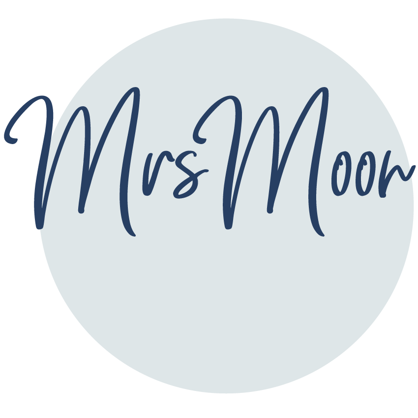 Mrs Moon - Vintage Jazz Singer